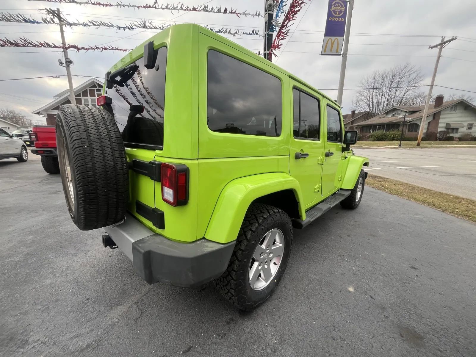 Used 2012 Jeep Wrangler Unlimited Sahara w/ Connectivity Group image 6