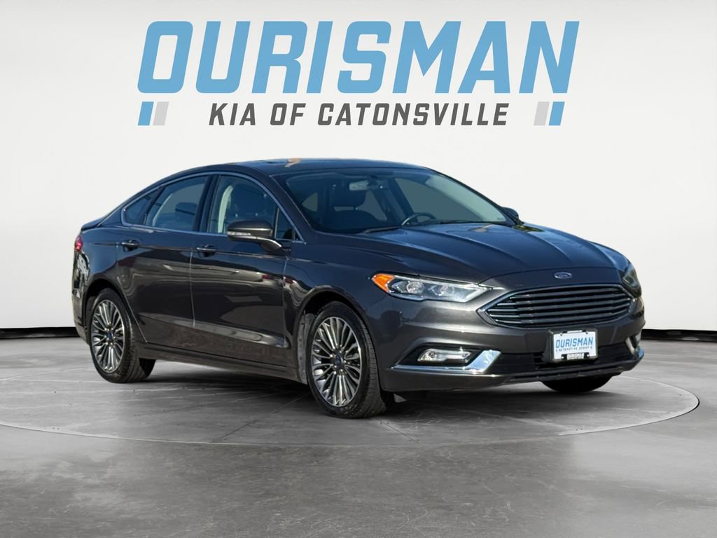 Used 2017 Ford Fusion SE w/ Fusion SE Technology Package