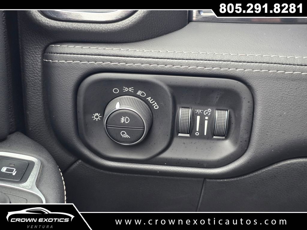 Used 2022 RAM 2500 Limited AWD/4WD image 38