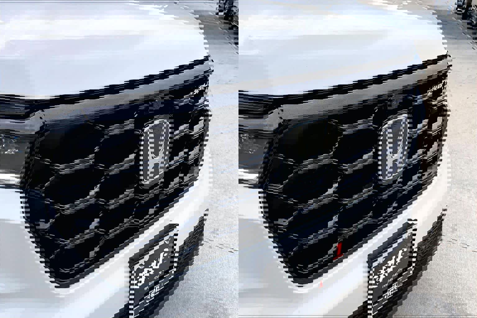 Used 2025 Honda Pilot Black Edition image 30