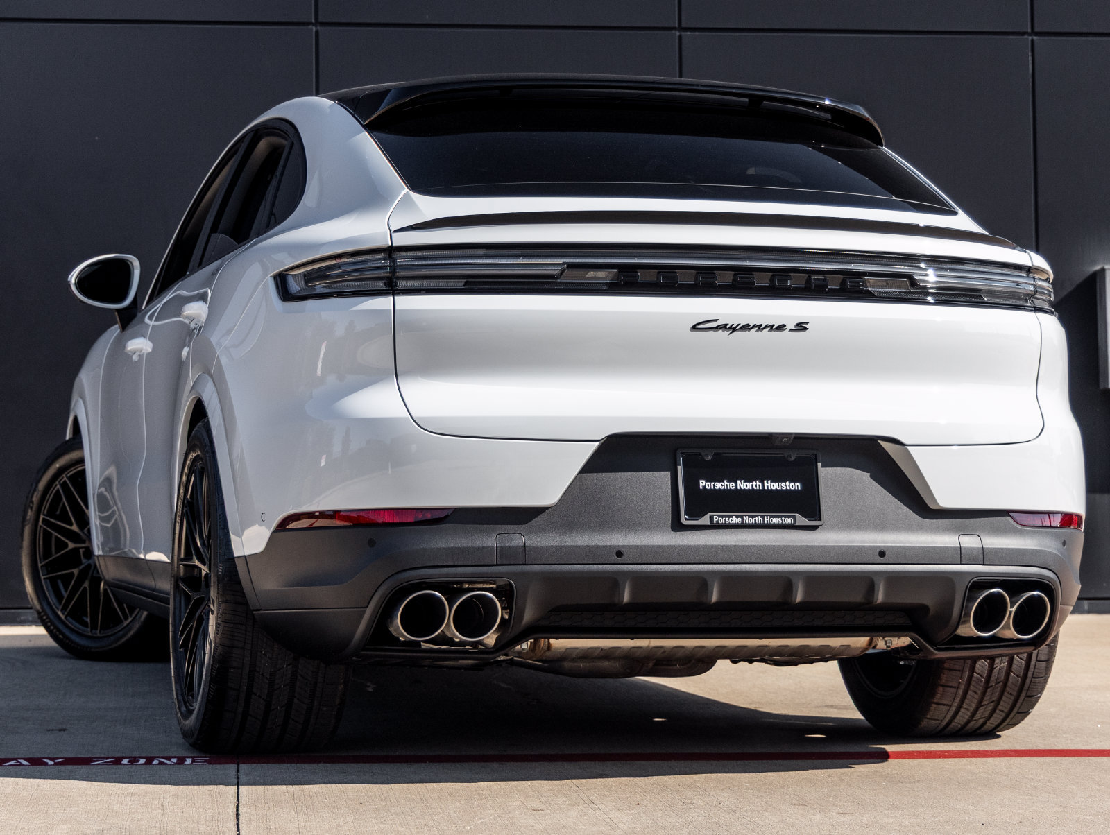 New 2026 Porsche Cayenne S AWD/4WD image 3