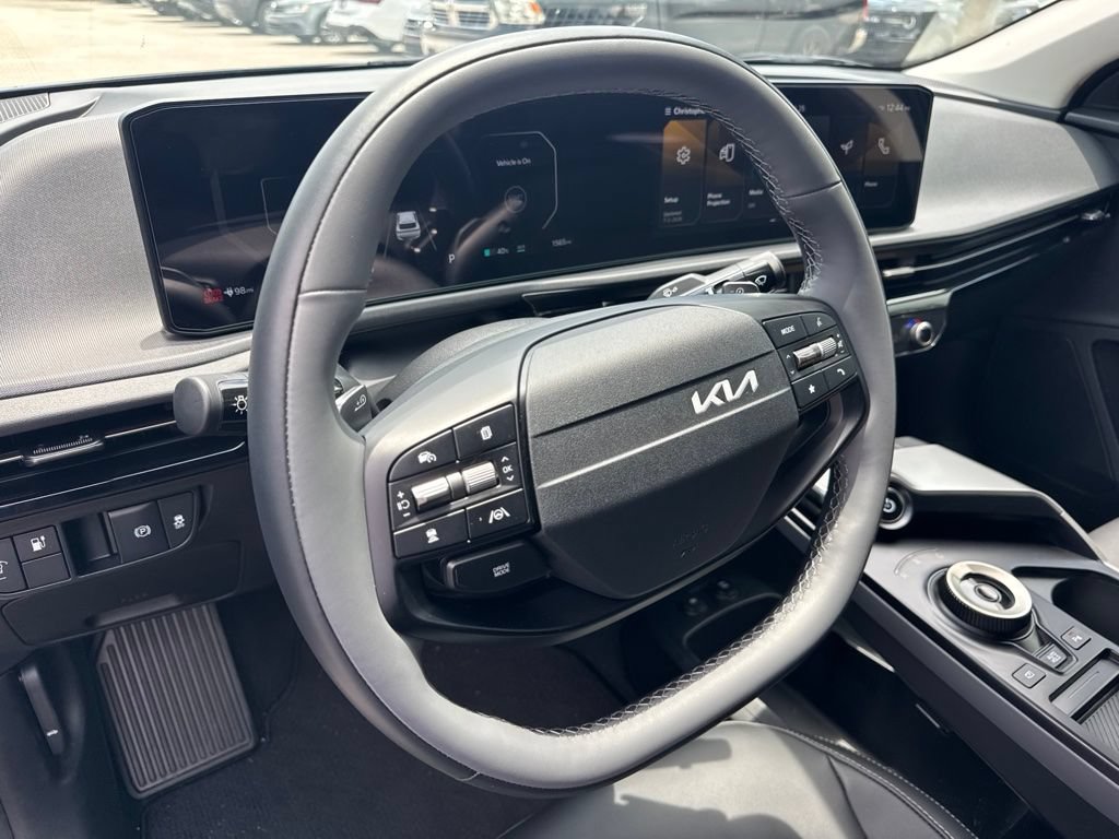 Used 2026 Kia EV6 Light RWD image 9