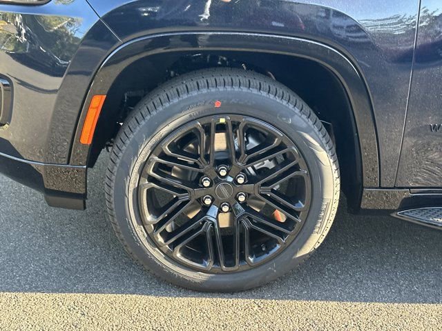 New 2025 Jeep Wagoneer Series II image 11