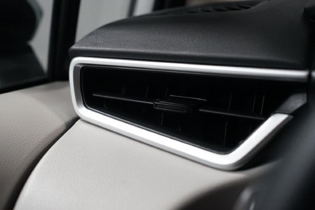 Certified 2022 Toyota Corolla LE FWD image 22