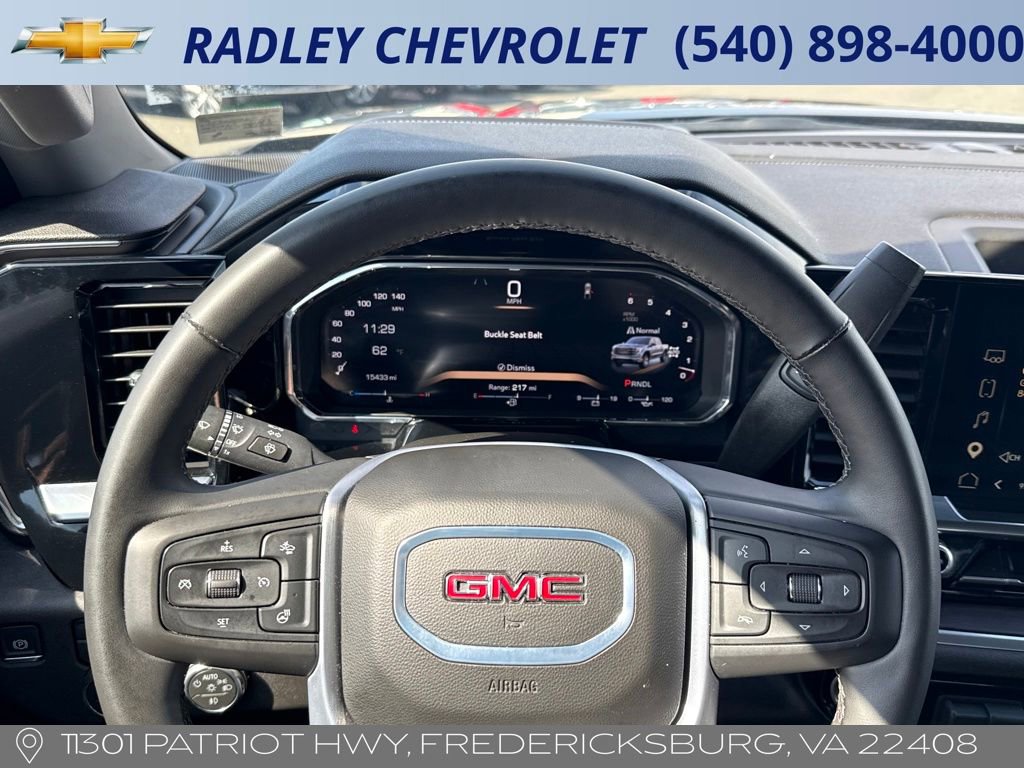 Certified 2026 GMC Sierra 1500 SLT image 6