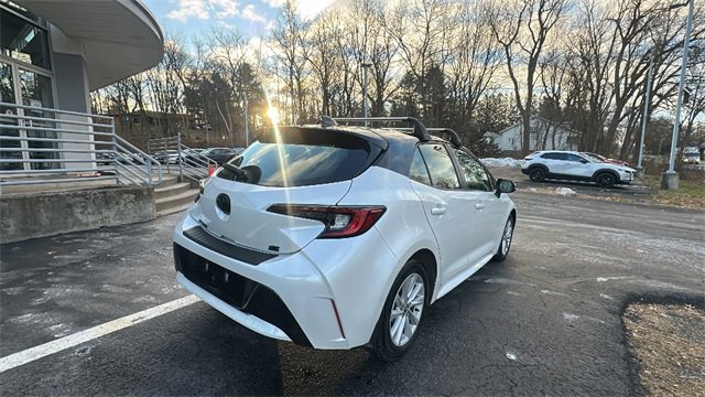 Used 2023 Toyota Corolla SE image 6