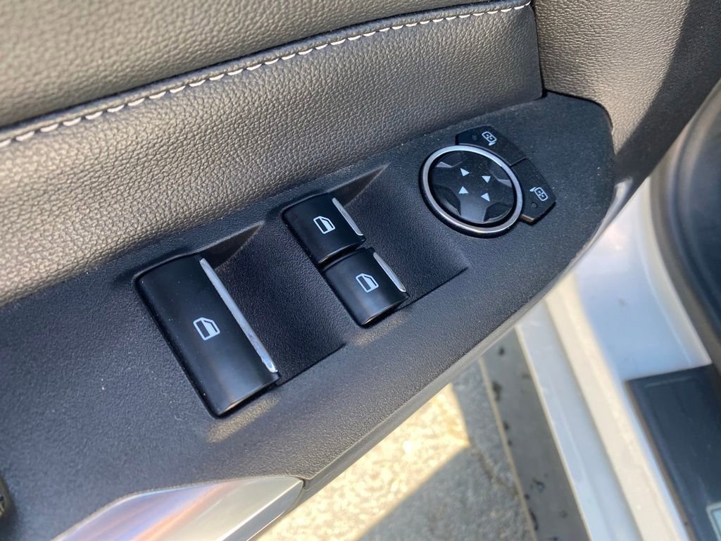 Used 2023 Ford Mustang Premium image 13