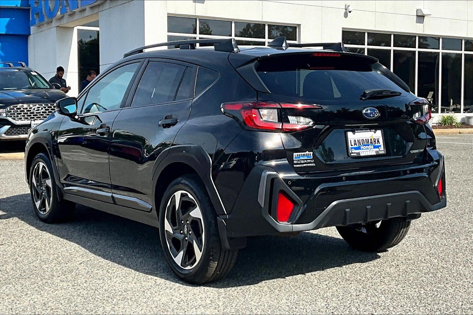 Used 2024 Subaru Crosstrek 2.5i Limited w/ Crosstrek Mirror Package AWD/4WD image 12