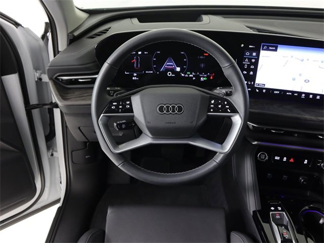 Certified 2025 Audi Q5 Premium Plus image 22