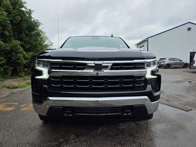 Used 2023 Chevrolet Silverado 1500 LT w/ Z71 Off-Road Package AWD/4WD image 7