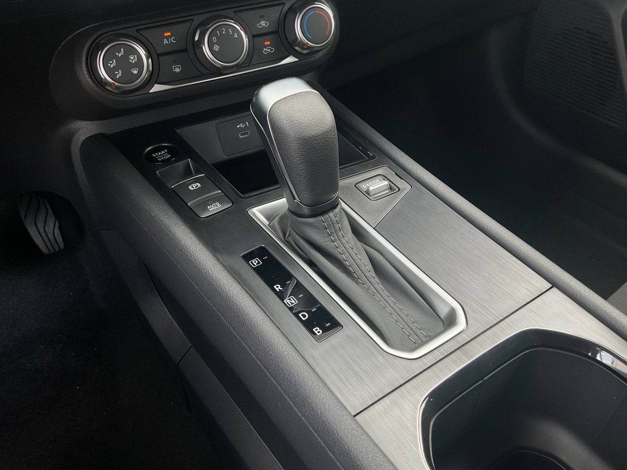 New 2027 Nissan Kicks S FWD image 22