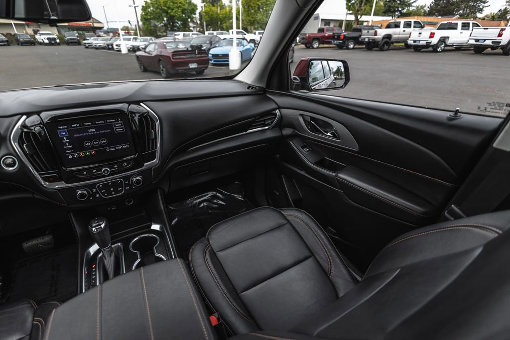Used 2020 Chevrolet Traverse RS AWD/4WD image 27