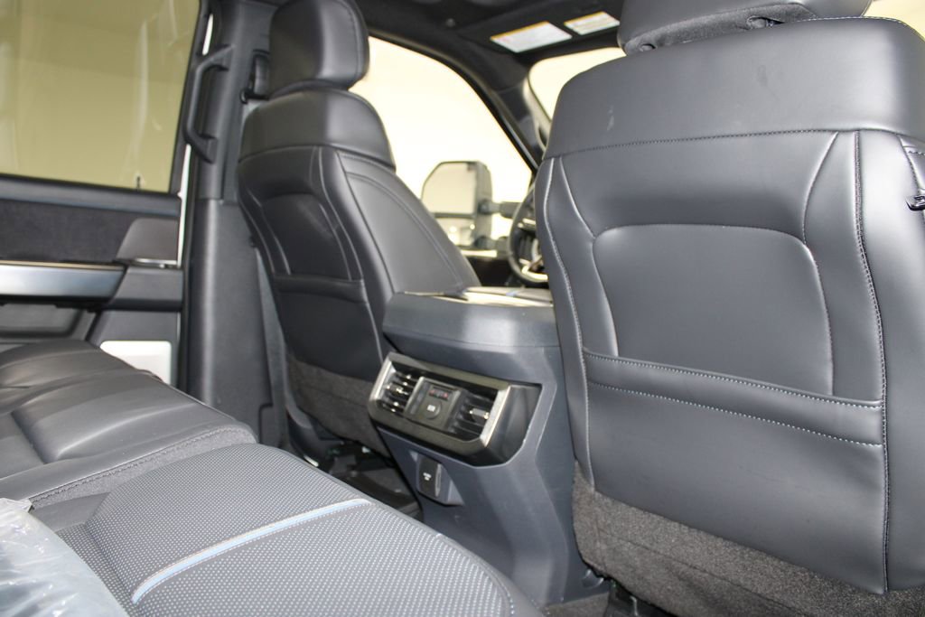 New 2026 Ford F350 Platinum image 39