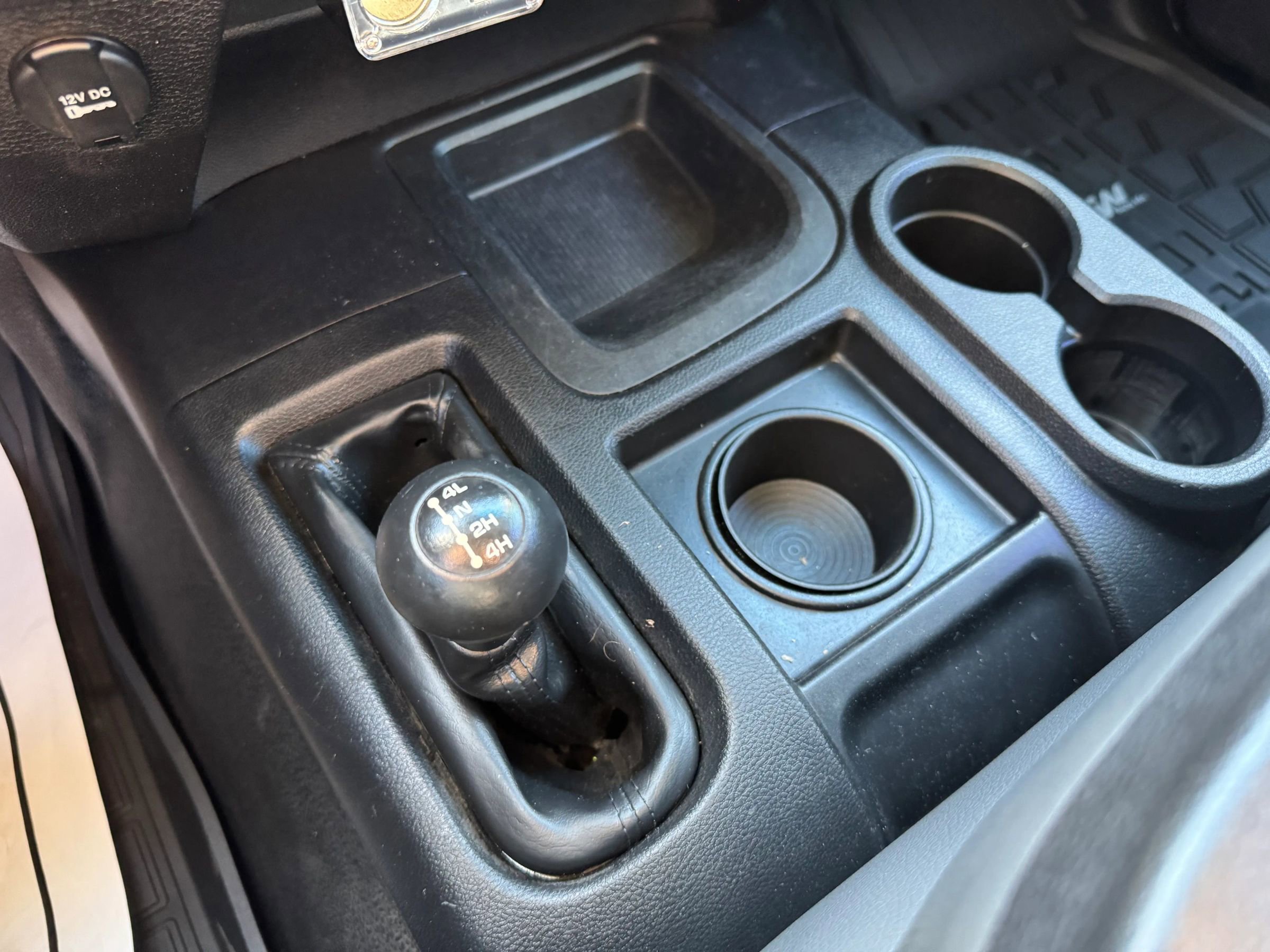 Used 2016 RAM 3500 Tradesman w/ Chrome Appearance Group image 26