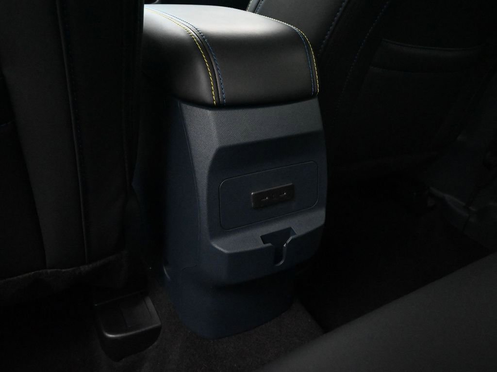 New 2025 Ford Maverick Lobo image 18