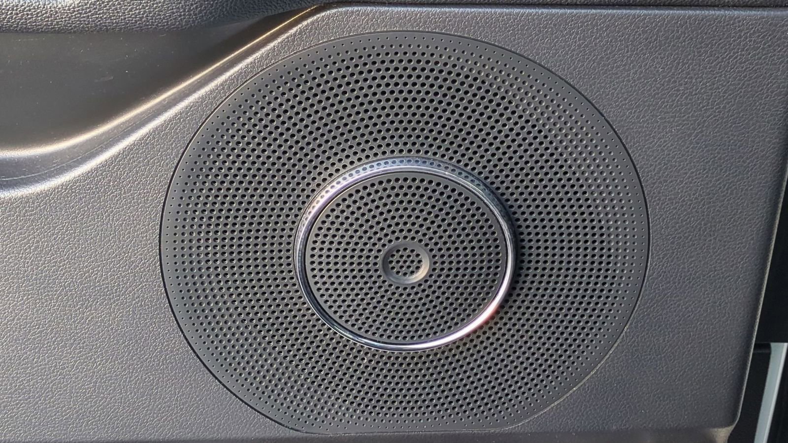 Used 2022 Ford Expedition Max XLT image 36