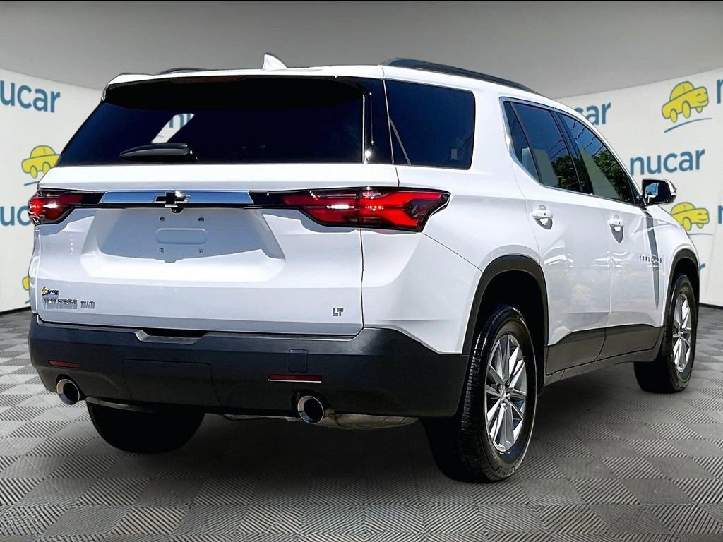 Used 2023 Chevrolet Traverse LT w/ LPO, Floor Liner Package AWD/4WD image 6