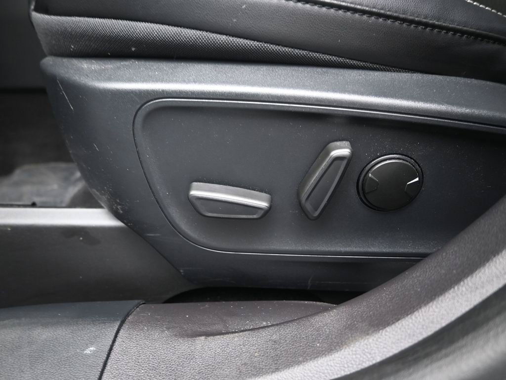 New 2024 Ford Escape SE FWD image 23