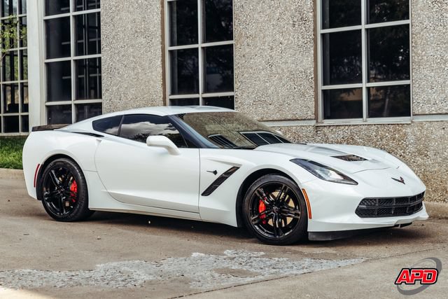 Used 2017 Chevrolet Corvette Stingray Coupe w/ Carbon Flash Badge Package RWD image 36