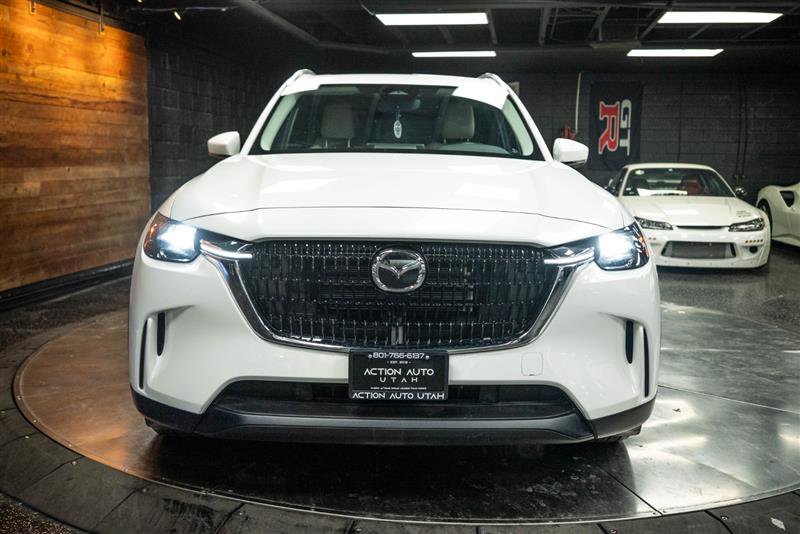 Used 2024 MAZDA CX-90 Plug-In Hybrid w/ Preferred image 4