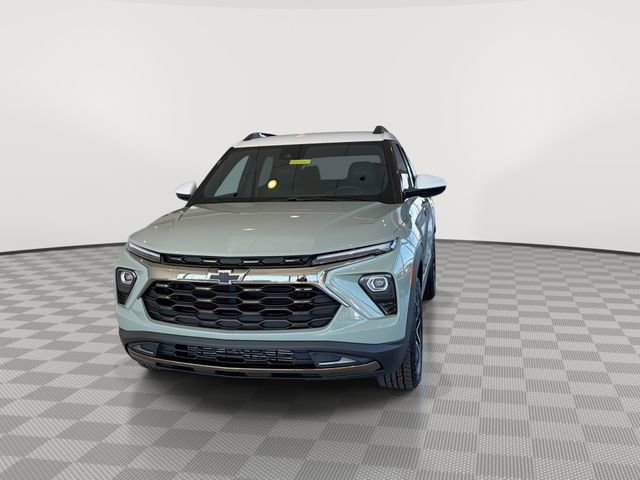 Certified 2025 Chevrolet TrailBlazer ACTIV w/ Driver Confidence Package FWD image 4