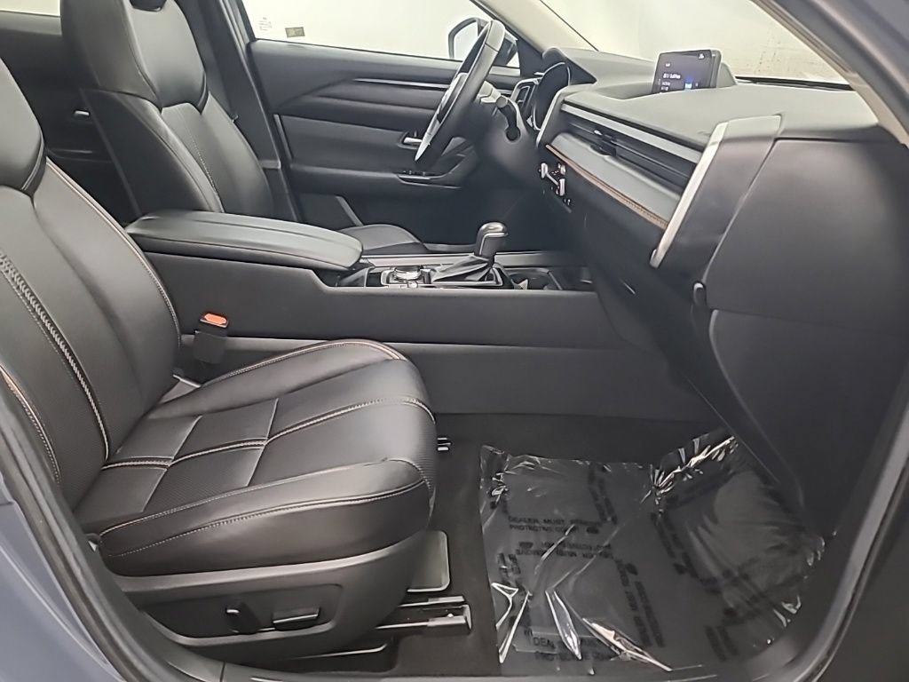 Used 2025 MAZDA CX-50 AWD 2.5 Hybrid w/ Premium Pkg image 15
