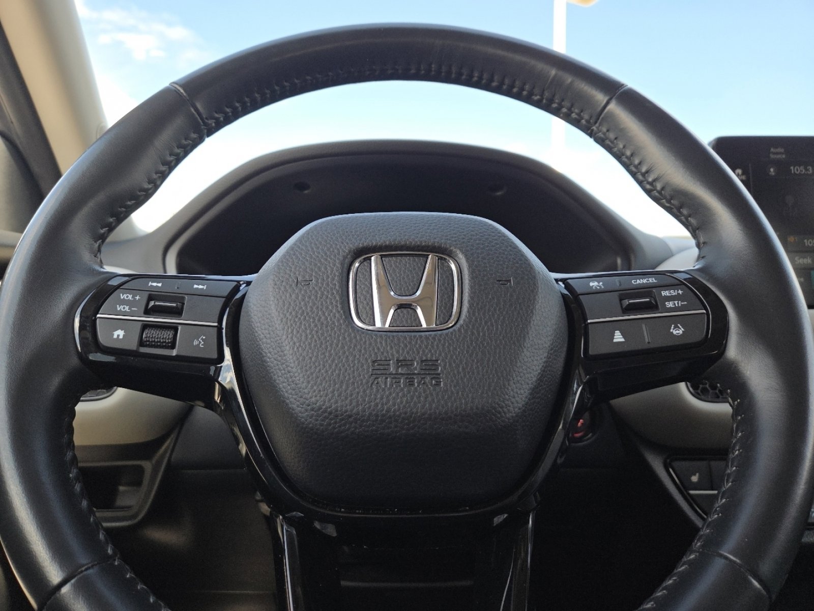 Used 2023 Honda HR-V EX-L image 28