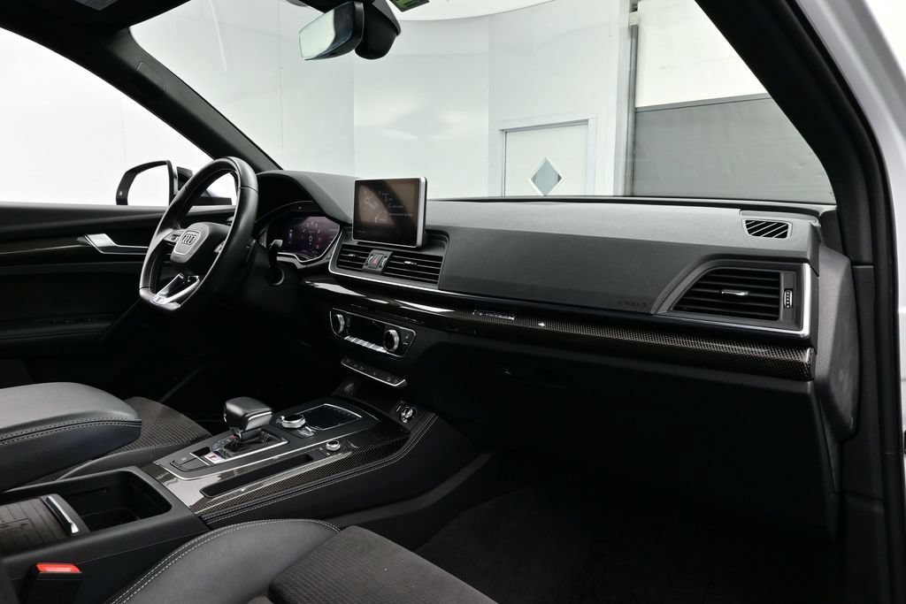 Used 2020 Audi SQ5 Premium Plus w/ Premium Plus Package AWD/4WD image 19
