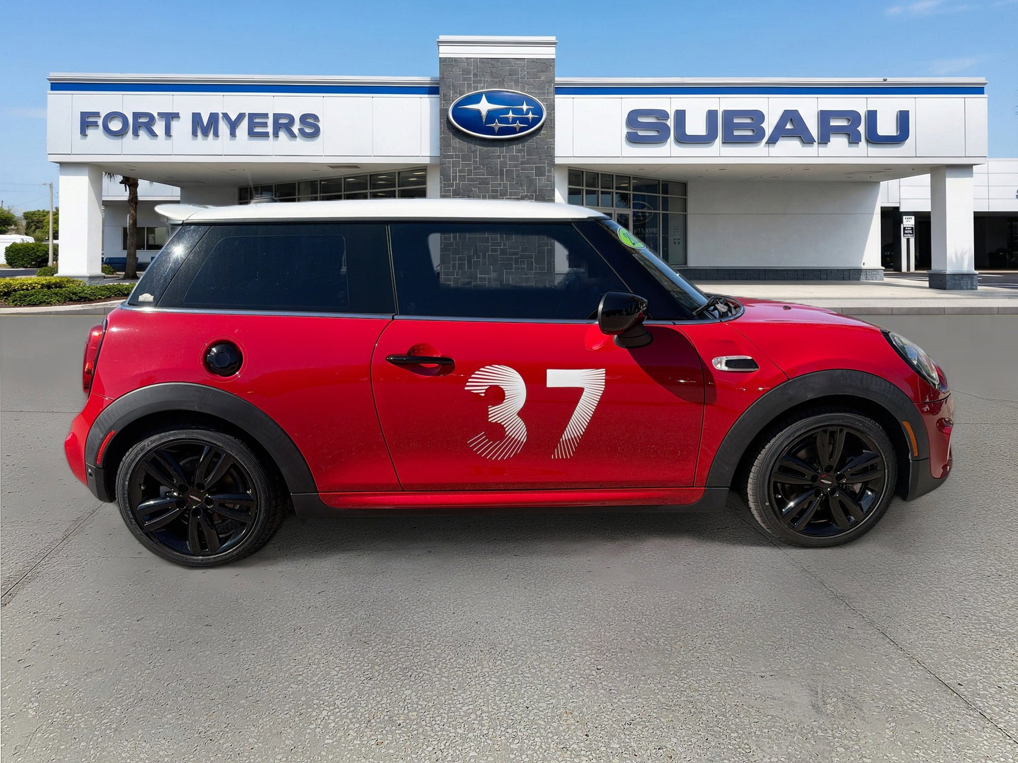 Used 2021 MINI Cooper S w/ 6.5" Touchscreen Package image 2