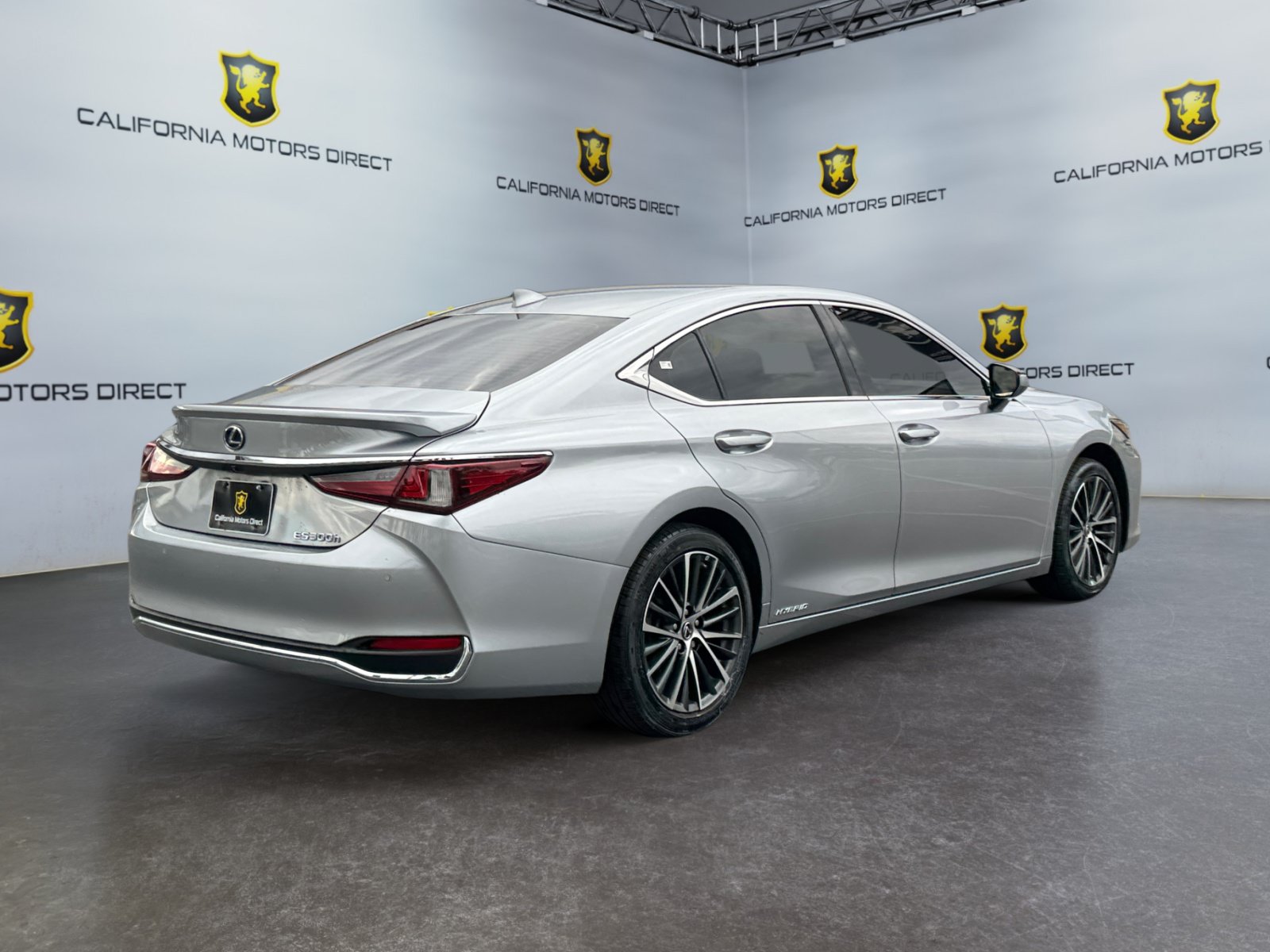 Used 2022 Lexus ES 300h w/ Premium Package FWD image 5