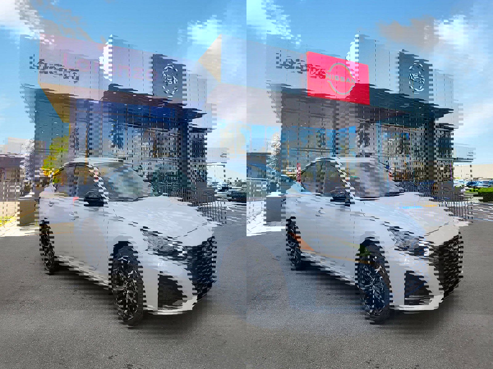 New 2025 Nissan Altima 2.5 SR w/ SR Premium Package image 3