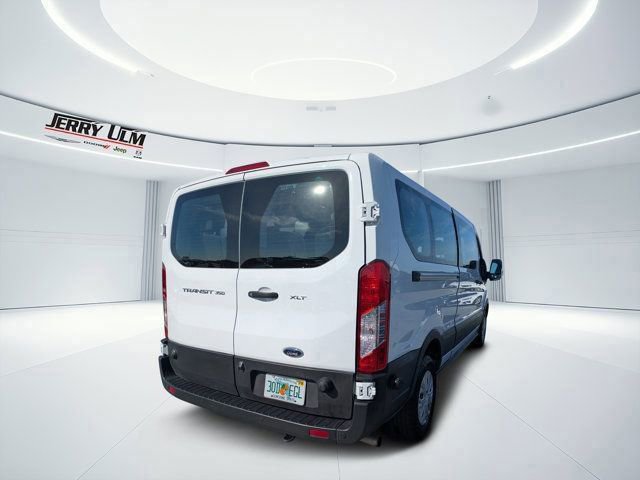 Used 2024 Ford Transit 350 XLT image 3