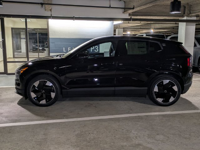 New 2026 Volvo EX30 Ultra w/ Climate Package AWD/4WD image 6