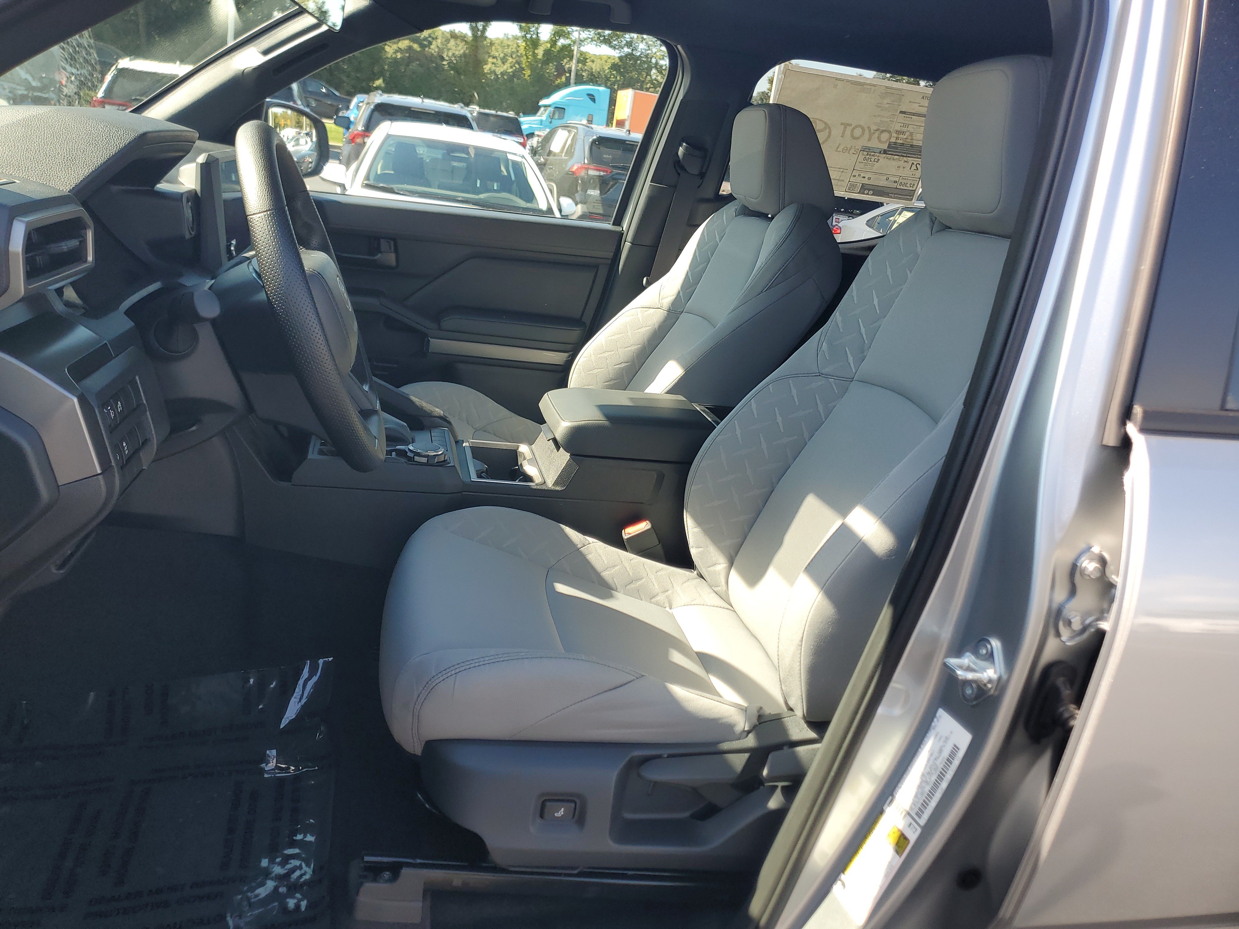 New 2026 Toyota Tacoma SR5 AWD/4WD image 18