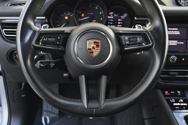 Used 2024 Porsche Macan w/ Premium Plus Package AWD/4WD image 7