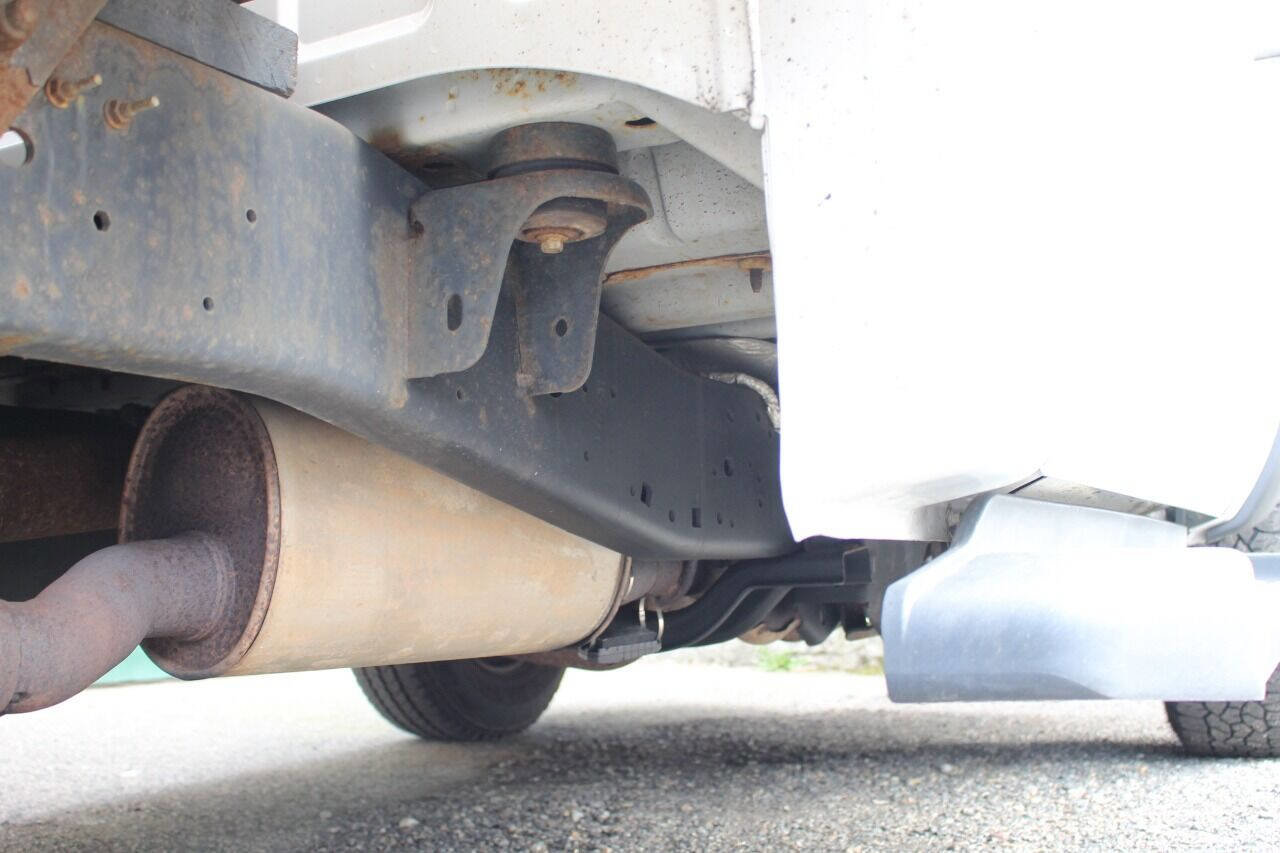 Used 2016 Ford F250 XL image 29