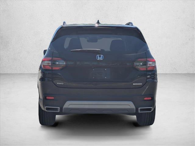 Used 2023 Honda Pilot Touring image 6