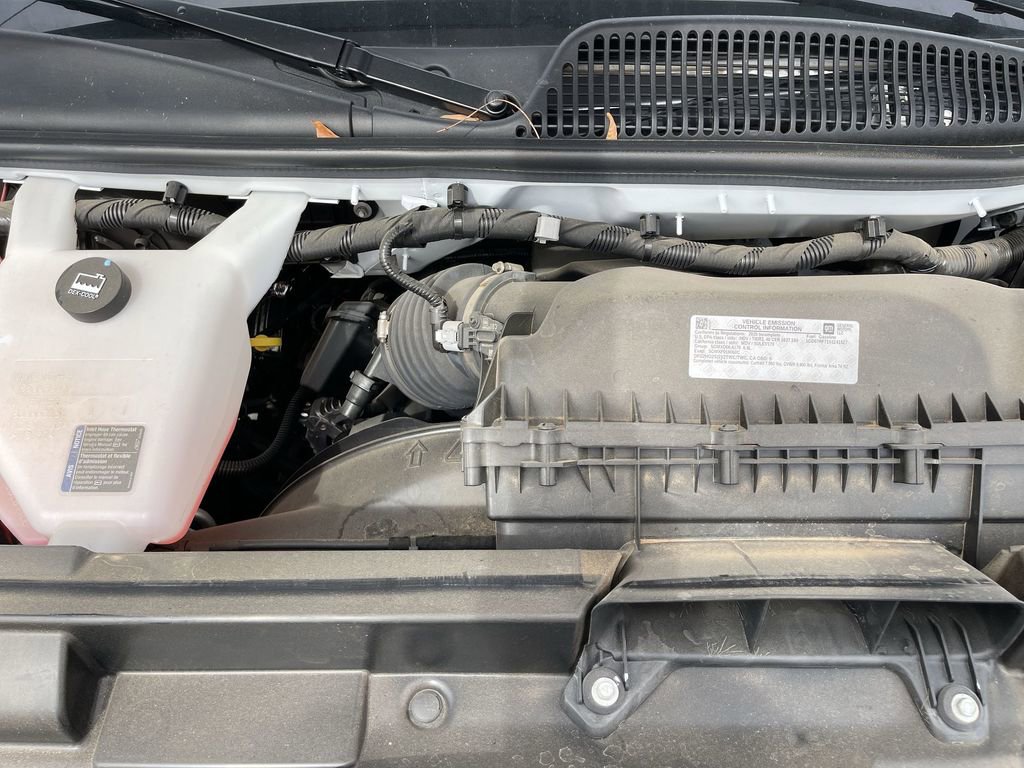 New 2025 GMC Savana 3500 w/ Power Convenience Package image 29
