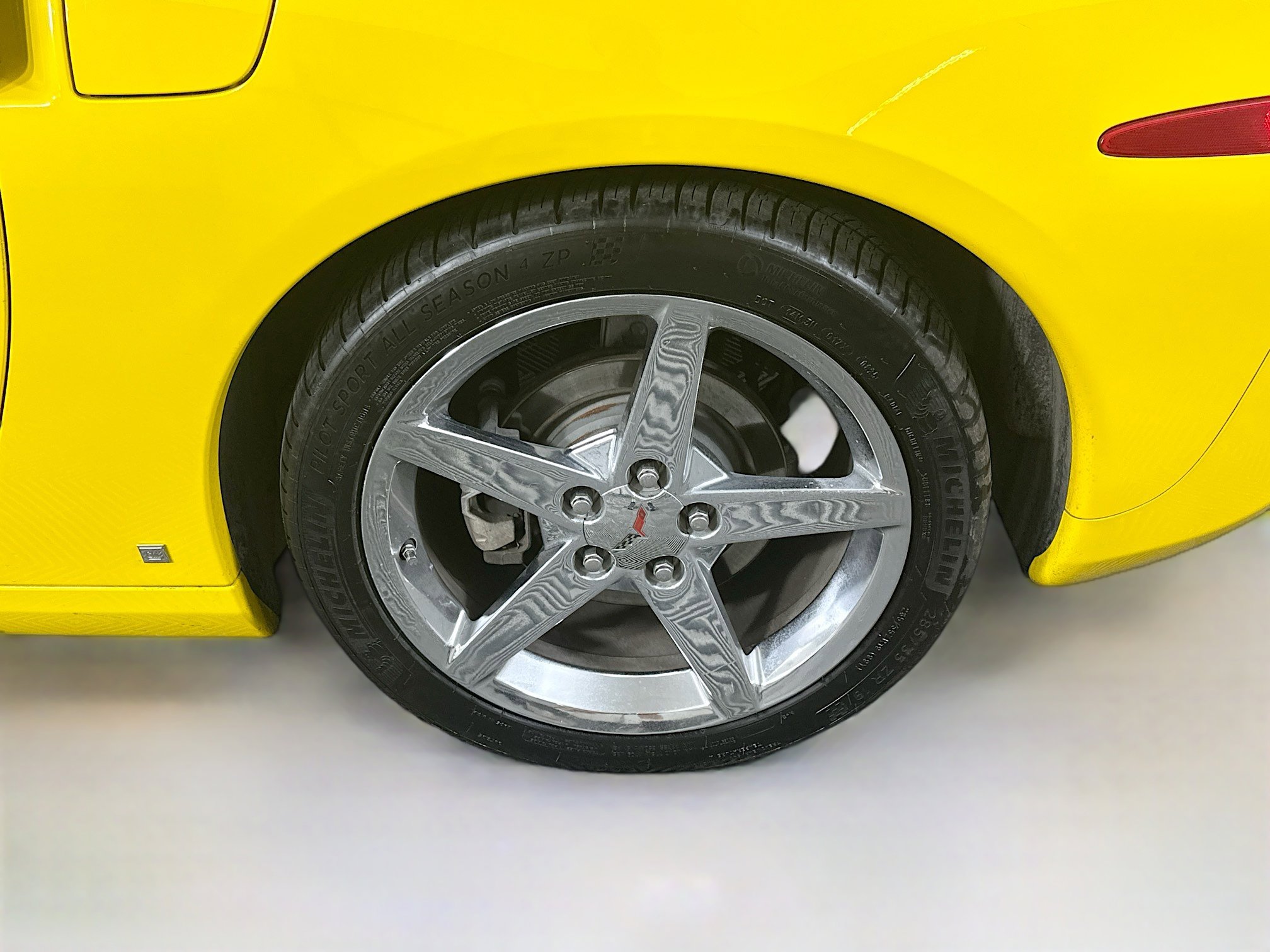 Used 2008 Chevrolet Corvette Convertible w/ Preferred Equipment Group image 11