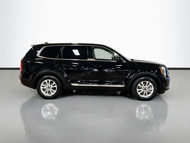 Certified 2022 Kia Telluride LX image 8