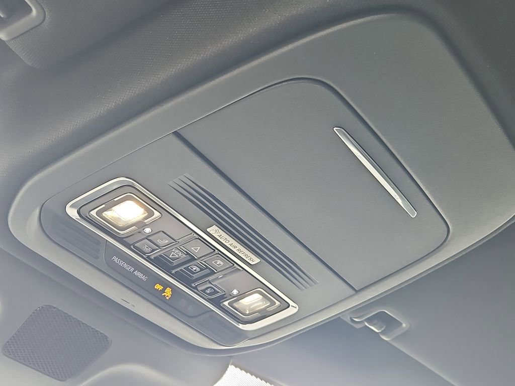 New 2025 Lincoln Navigator L Reserve w/ Jet Appearance Package image 29