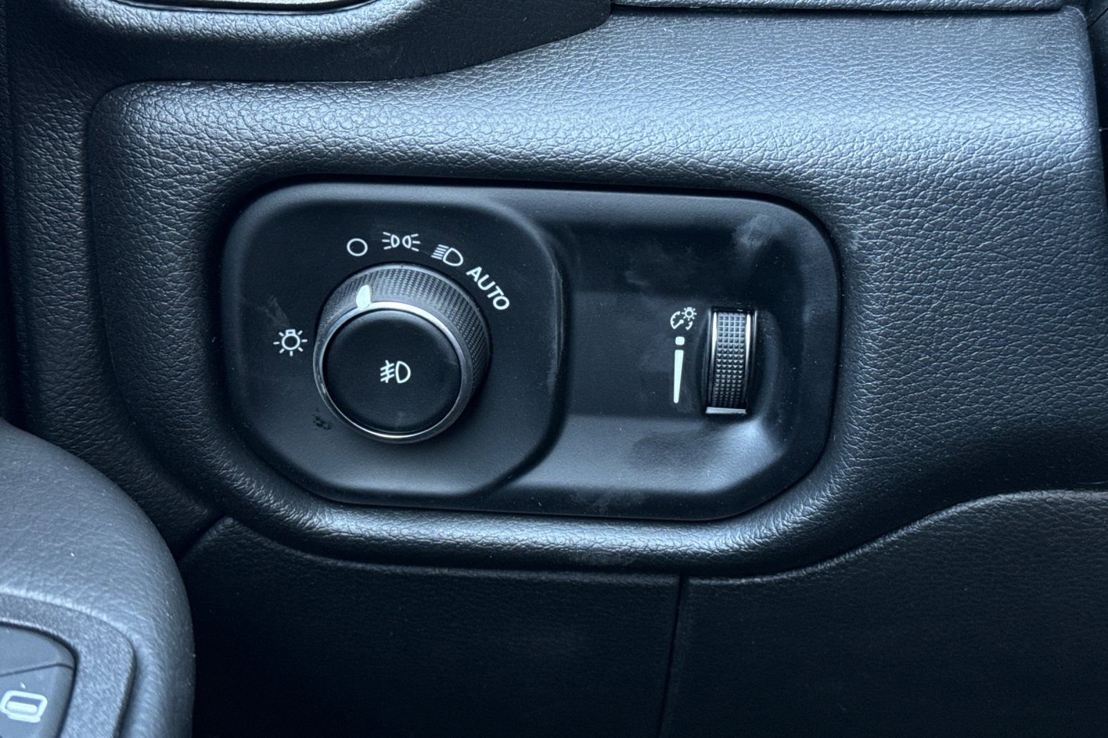 New 2025 RAM 5500 Tradesman image 28