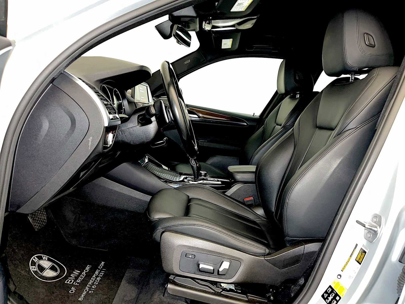 Used 2019 BMW X3 xDrive30i w/ Driving Assistance Package image 9