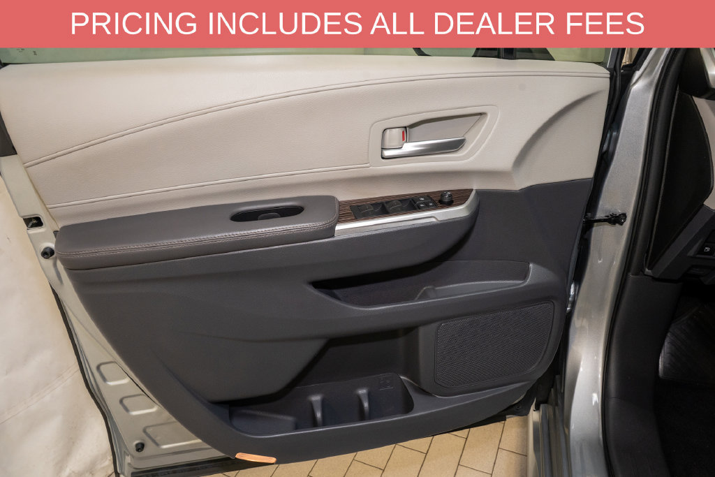 Certified 2023 Toyota Sienna XLE FWD image 13