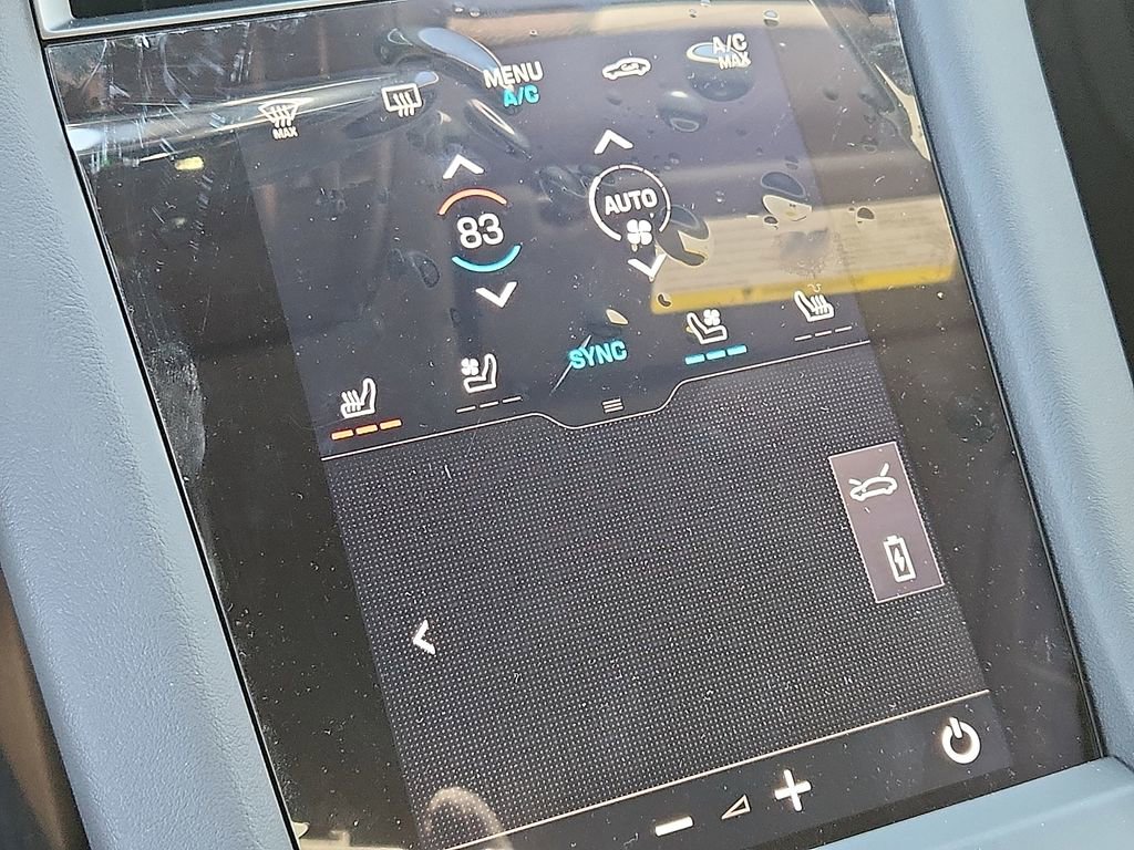 New 2026 Porsche Taycan image 13