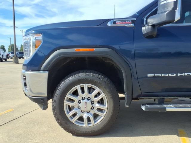 Used 2022 GMC Sierra 2500 SLT w/ SLT Premium Package AWD/4WD image 4