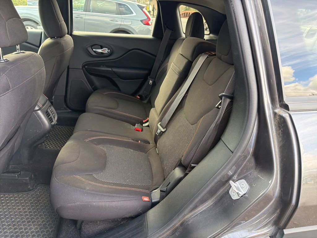 Used 2017 Jeep Cherokee 75th Anniversary image 7