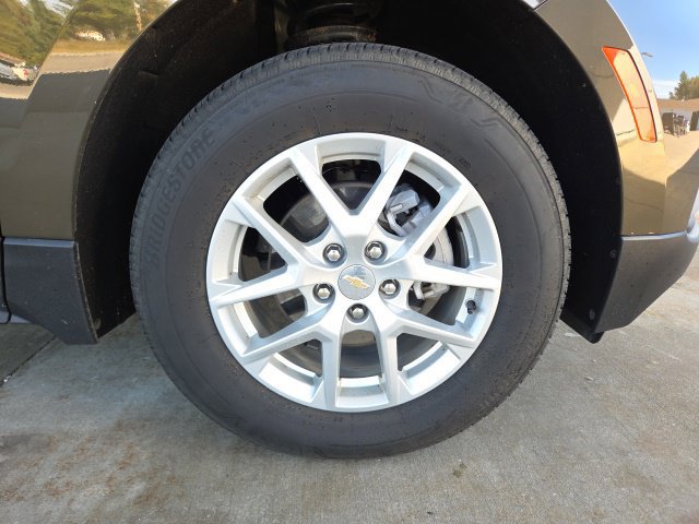 Used 2024 Chevrolet Equinox LT w/ LPO, Floor Liner Package AWD/4WD image 72
