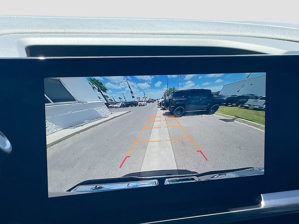 Used 2025 GMC Sierra 2500 SLE w/ SLE Value Package; image 18