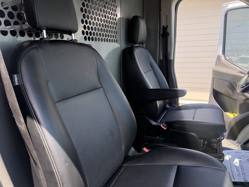 Used 2020 Ford Transit 250 Medium Roof RWD image 28